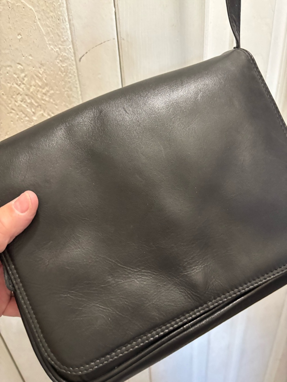 Beautiful vintage leather chaos bag